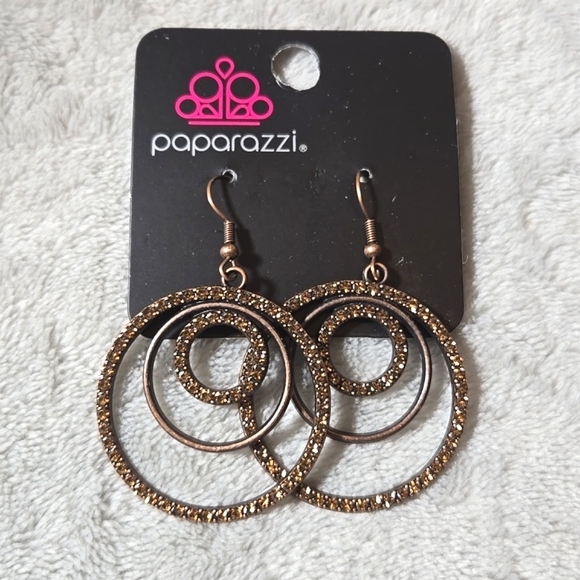 #309 Bundles NWT Paparazzi earring - Picture 2 of 4
